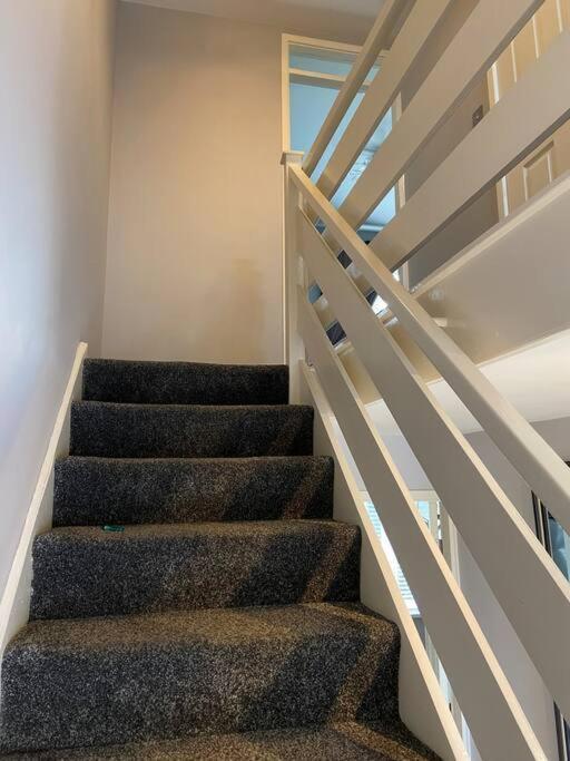 فيلا Garland Way 2 Bed House Sheffield Free Parking 5 Min From M1 موسبورو المظهر الخارجي الصورة